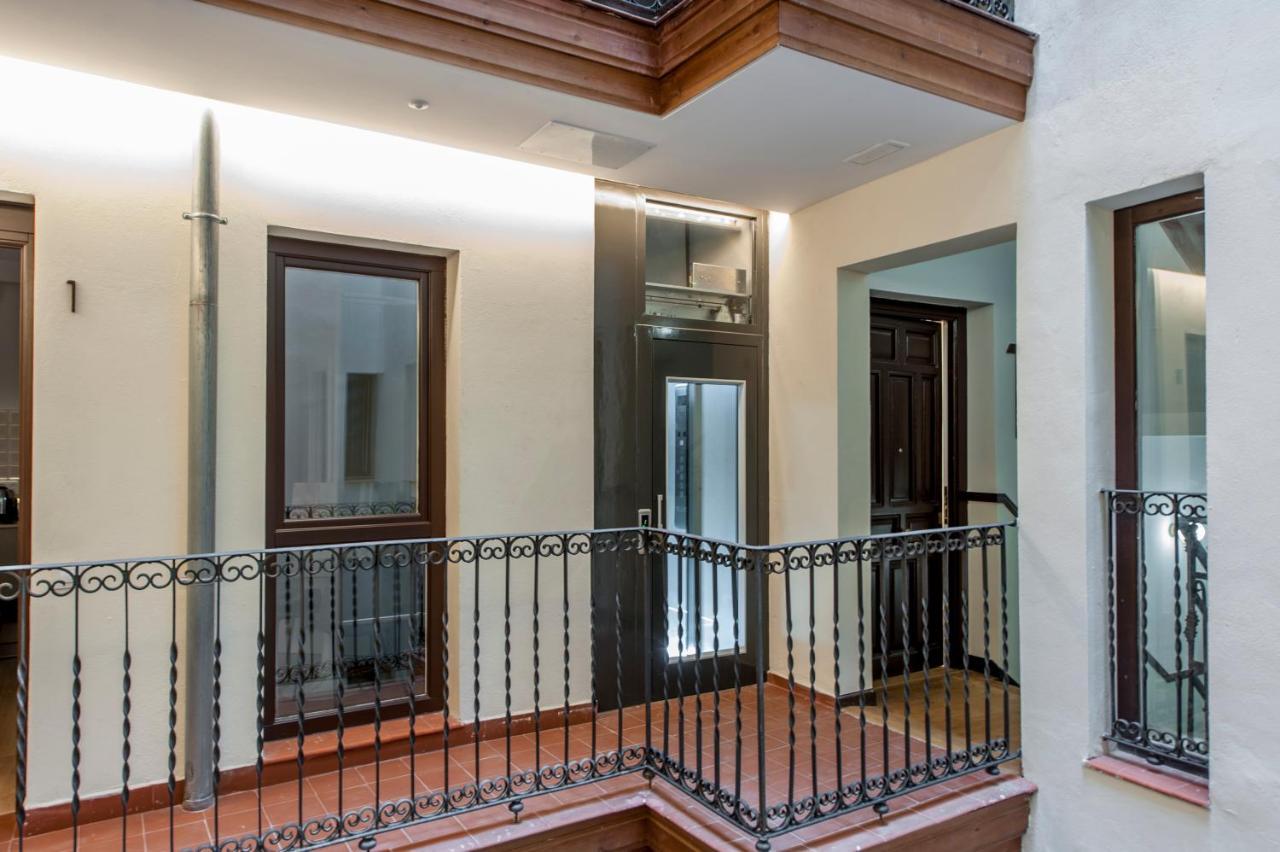 Apartamentos Con Encanto En La Latina Madrid Exteriér fotografie
