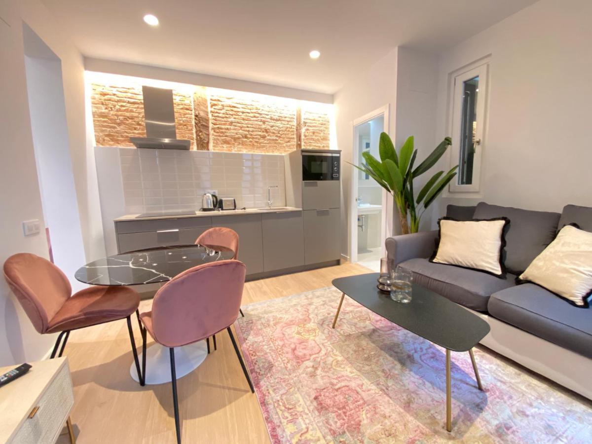 Apartamentos Con Encanto En La Latina Madrid Exteriér fotografie